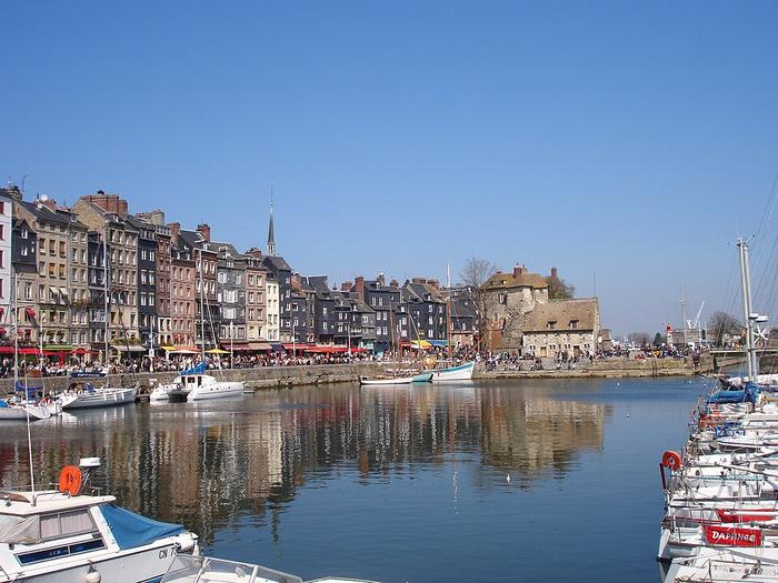 Honfleur - Immobilier - CENTURY 21 Arconance Immobilier - port et église