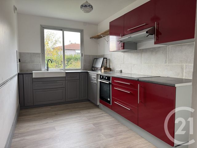 Afficher la photo en grand Appartement F3 à vendre - 3 pièces - 63.0 m2 - HONFLEUR - 14 - BASSE-NORMANDIE - Century 21 Arconance Immobilier