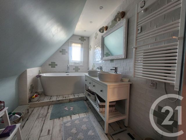 maison à vendre - 7 pièces - 166.0 m2 - EQUEMAUVILLE - 14 - BASSE-NORMANDIE - Century 21 Arconance Immobilier