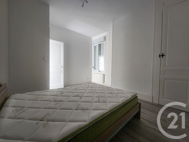 Afficher la photo en grand Appartement à vendre - 3 pièces - 55.66 m2 - HONFLEUR - 14 - BASSE-NORMANDIE - Century 21 Arconance Immobilier